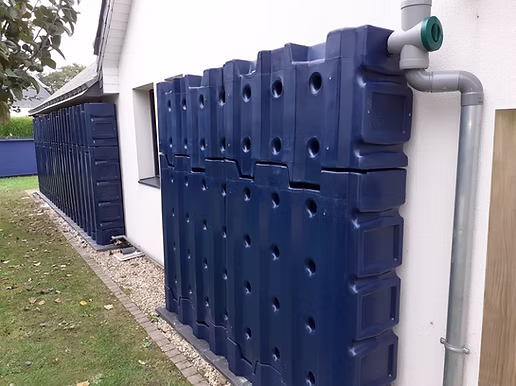 Récupérateur d'eau de pluie Murdeau coloris bleu saphir pour usages domestiques